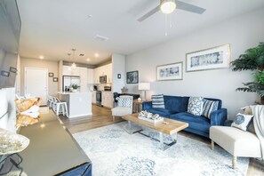 تلفزيون ذكي