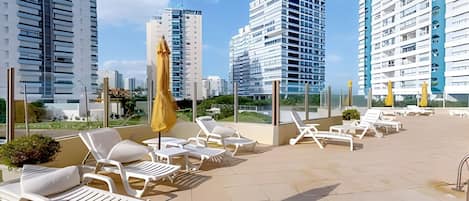 Apartment | Terrace/patio