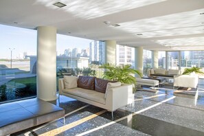 Basic Apartment | Interior