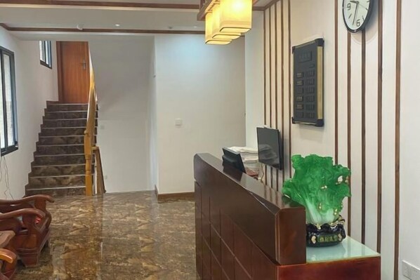 Interior - Happy Heart Inn (Dafang)