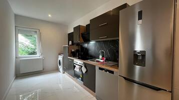 Four, plaque de cuisson, lave-vaisselle