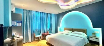 Nanning Donglian Hotel (Guangxi Police School Xianhe Campus Shop)