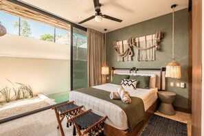 2 habitaciones, caja de seguridad en la habitación y escritorio 