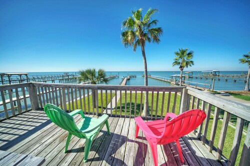 Fish - Relax - Repeat! Waterfront Retreat with Private Pier in Rockport, TX