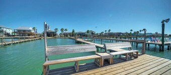 Waterfront with pier, great fishing and sunsets on Copano Bay in Rockport, Texas