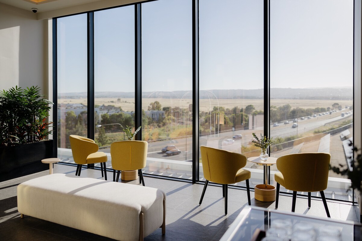 Crowne Plaza Adelaide Mawson Lakes by IHG