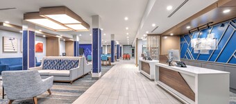 Holiday Inn Express & Suites Austin Airport East by IHG