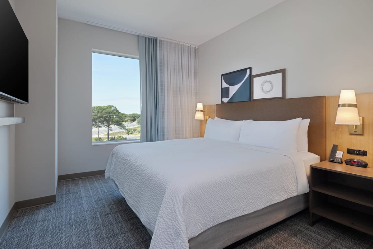 Wifi gratis y ropa de cama