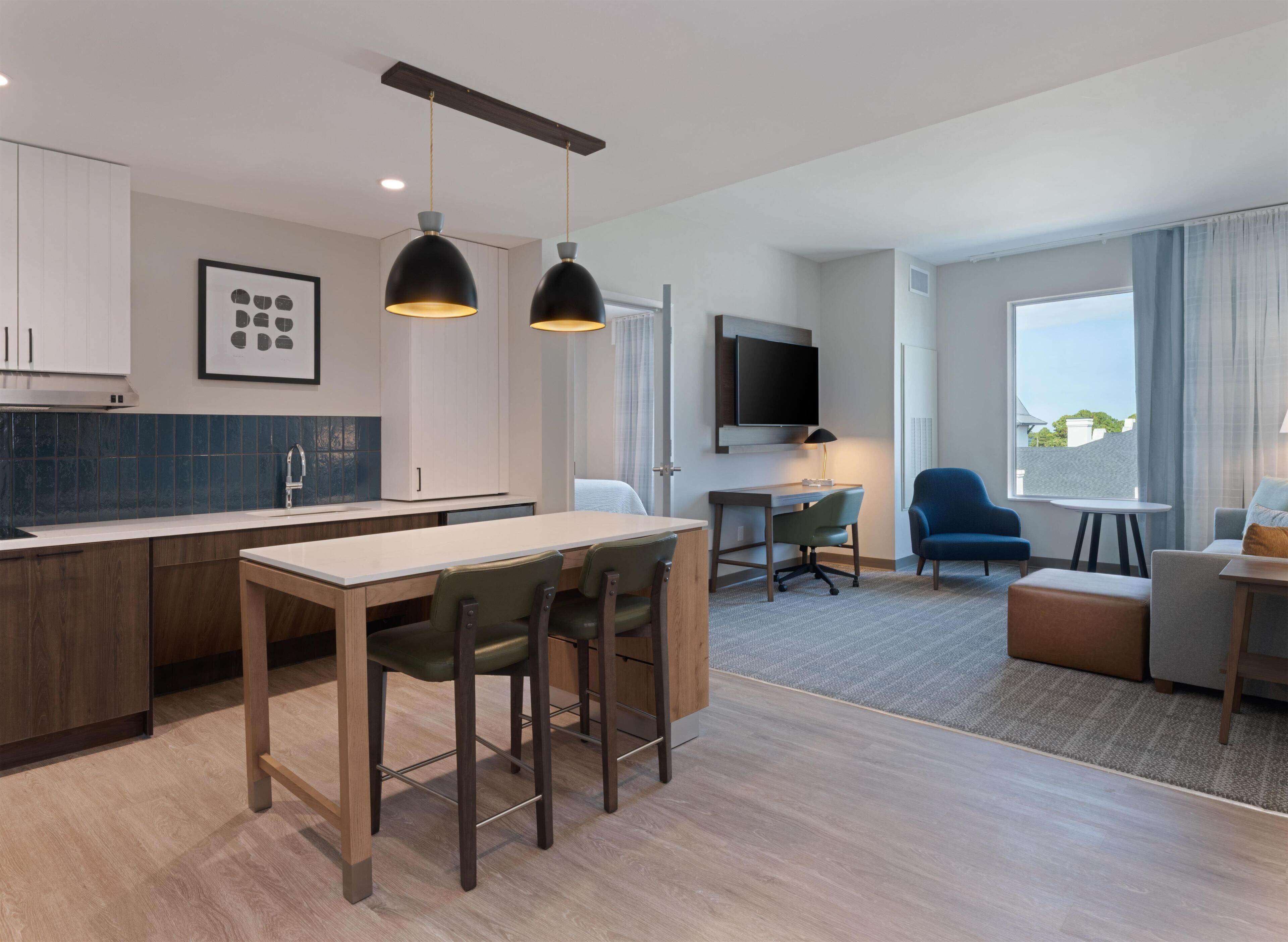 Bureau, espace de travail pour ordinateurs portables