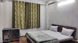 1 chambre, Wi-Fi gratuit, draps fournis