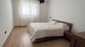 1 chambre, fer et planche Ă repasser, lit parapluie, Wi-Fi gratuit