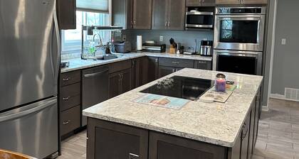 Canajoharie Home, Country living, inground pool. 5 Bedrooms. Outdoor space