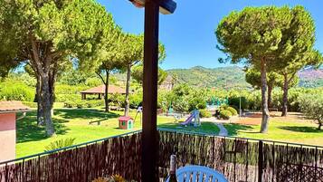 Superior-Haus, Gartenblick | Terrasse/Patio