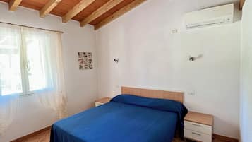 Cunas gratuitas, wifi gratis y ropa de cama