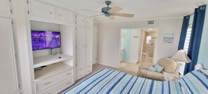 3 bedrooms, WiFi, bed sheets - Saida Tower 506 (3-Bedroom Condo) with Pool by RedAwning (South Padre Island)