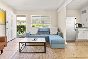 Apartment, 1 Bedroom, Kitchen | Living area | TV