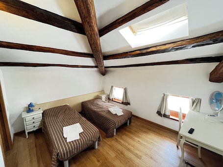 客房, 2 张单人床, 无烟房 | 免费 WiFi、床单