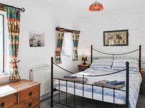 3 bedrooms, free WiFi, bed sheets - Barn Cottage - UK47089 (St Clether, near Launceston)