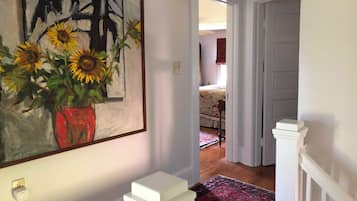 4 bedrooms, WiFi, bed sheets