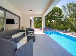 A heated pool - Wellness Villa- Four Bedroom Villa with Swimming pool (Grizane)