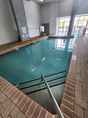 A heated pool - Beautiful Ocean Views! Amazing Amenities! King Size Bed!  (Myrtle Beach)