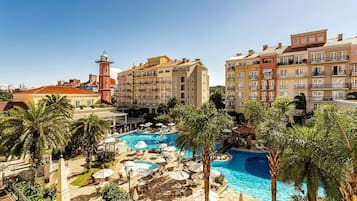 Basic Apartment | Pool | Indoor pool, outdoor pool