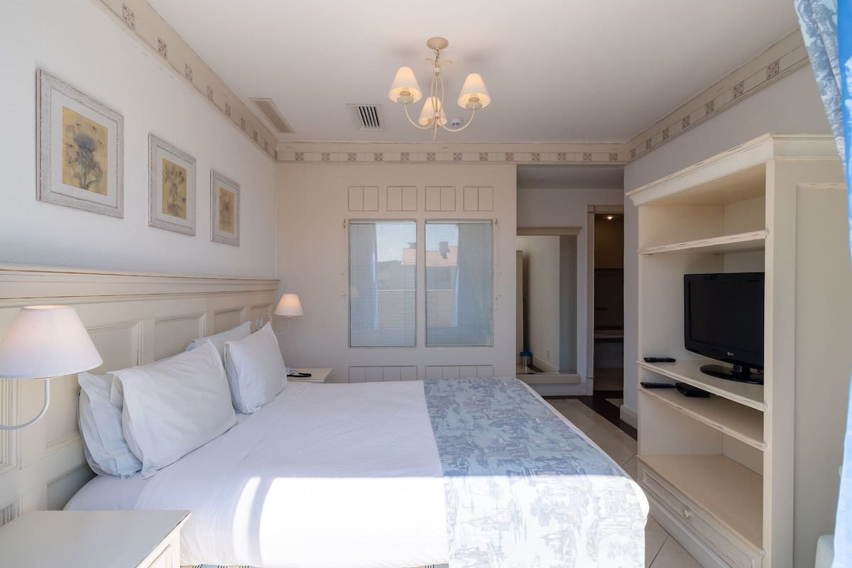 Appartement | 2 chambres, coffres-forts dans les chambres, rideaux occultants