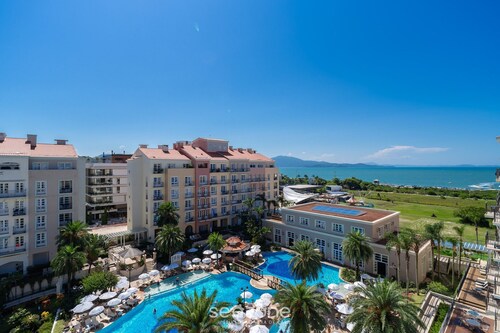 Coberturas luxuosas no resort IL Campanário Resort ILCMASTER