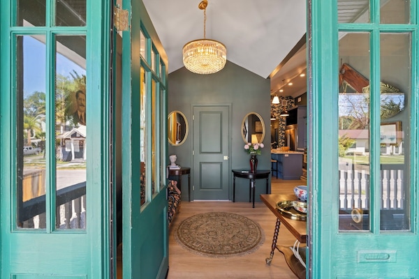 Grand foyer crystal chandelier welcoming you home.