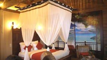 Chalet Deluxe, balcon, vue jardin | 1 chambre, chambres insonorisées, draps fournis