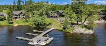 3 + bed 2 bath Villa on Lake Muskoka