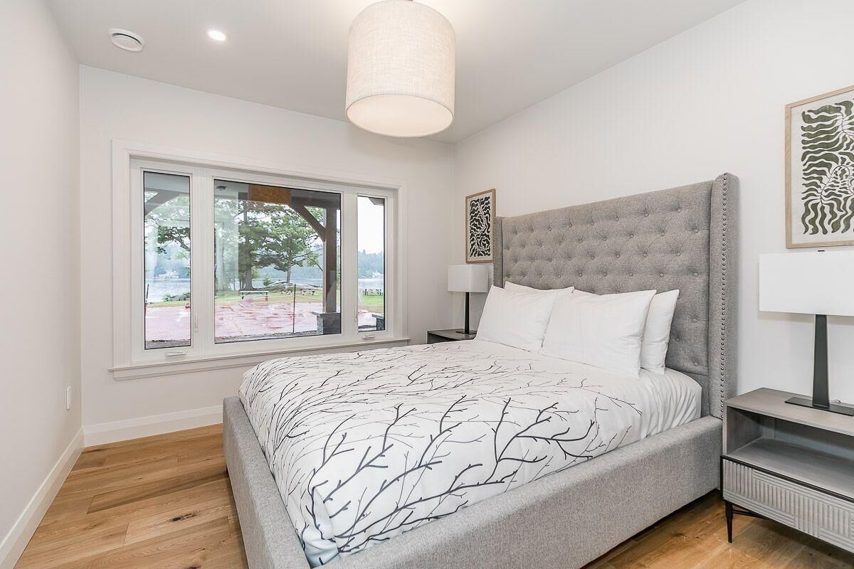 4 bedrooms, free WiFi, bed sheets
