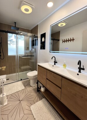 Hair dryer, towels