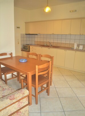 Dining room - Holiday House Letta Very Quiet Location Agios Gordios (Corfu)