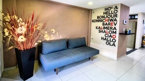 Ảnh chưa phân loại, 3 trong số 24 ảnh, nút