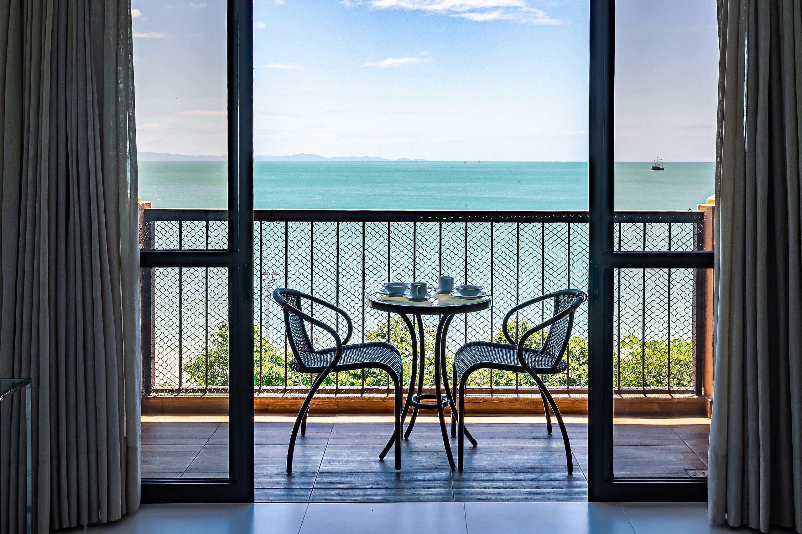 베이직 스위트 | 야외 식당