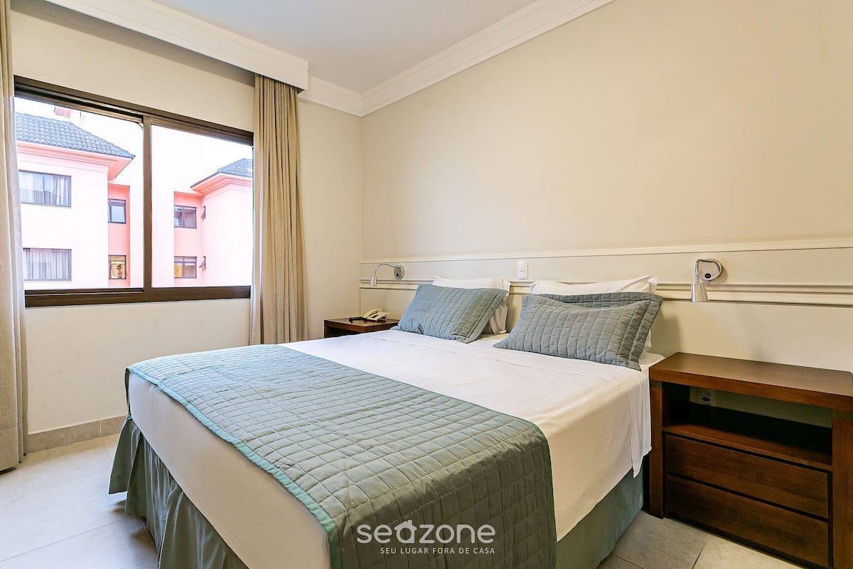 Basic Apartment