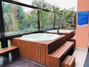Appartement | Bain à remous extérieur