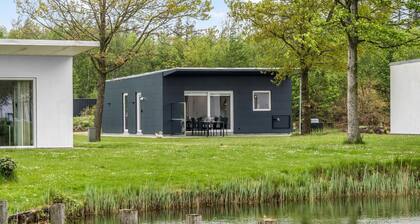 Lovely home in Ringkøbing with kitchen