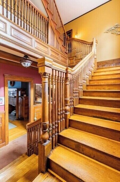 Historic Mansion Built in 1896, Pan Am. Expo Era