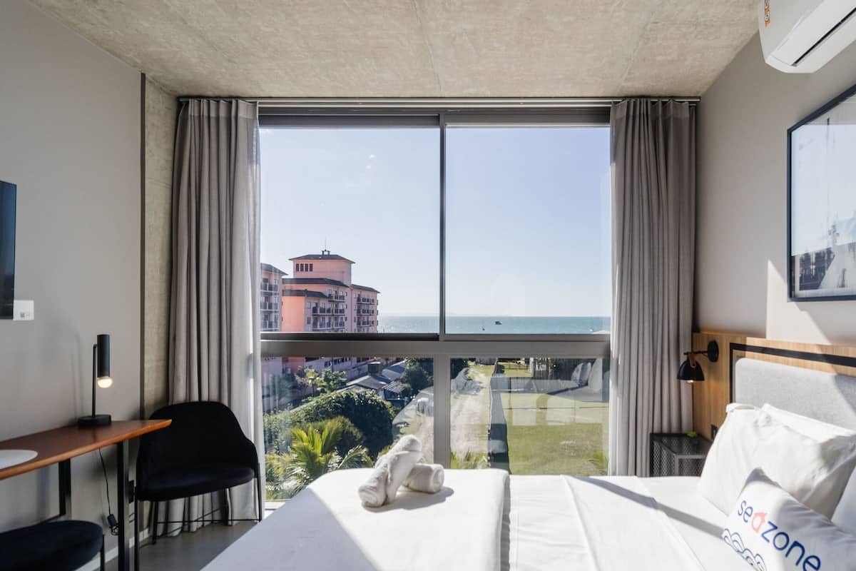Basic-Studio | 1 Schlafzimmer, Bügeleisen/Bügelbrett, kostenloses WLAN, Bettwäsche