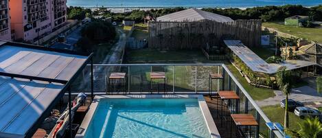 Basic Studio | Pool | Outdoor pool