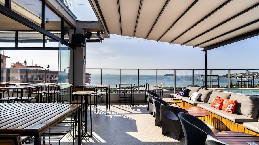 Spot Jurere sofisticação beira mar SPJs