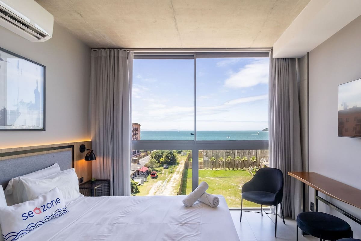 Basic-Studio | 1 Schlafzimmer, Bügeleisen/Bügelbrett, kostenloses WLAN, Bettwäsche