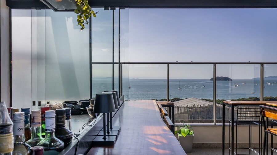 Spot Jurere sofisticação beira mar SPJs