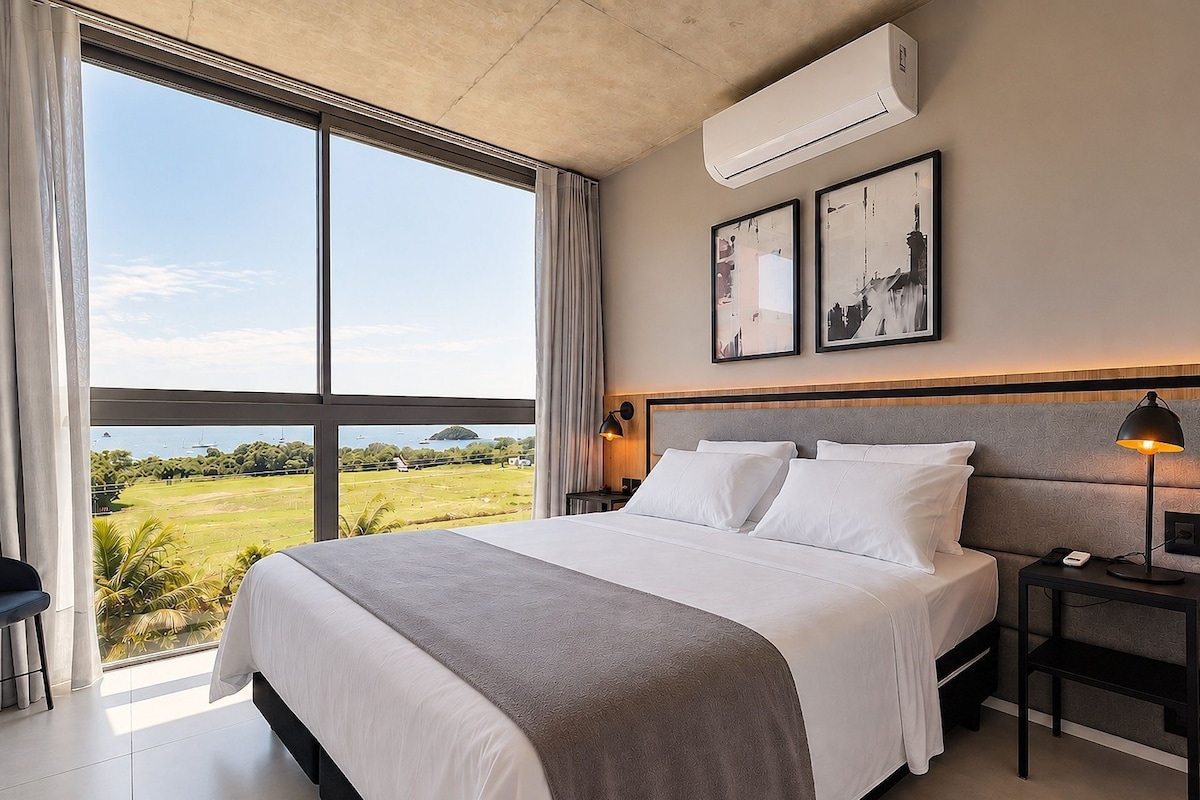 Apartment | Iron/ironing board, WiFi (free), bed sheets
