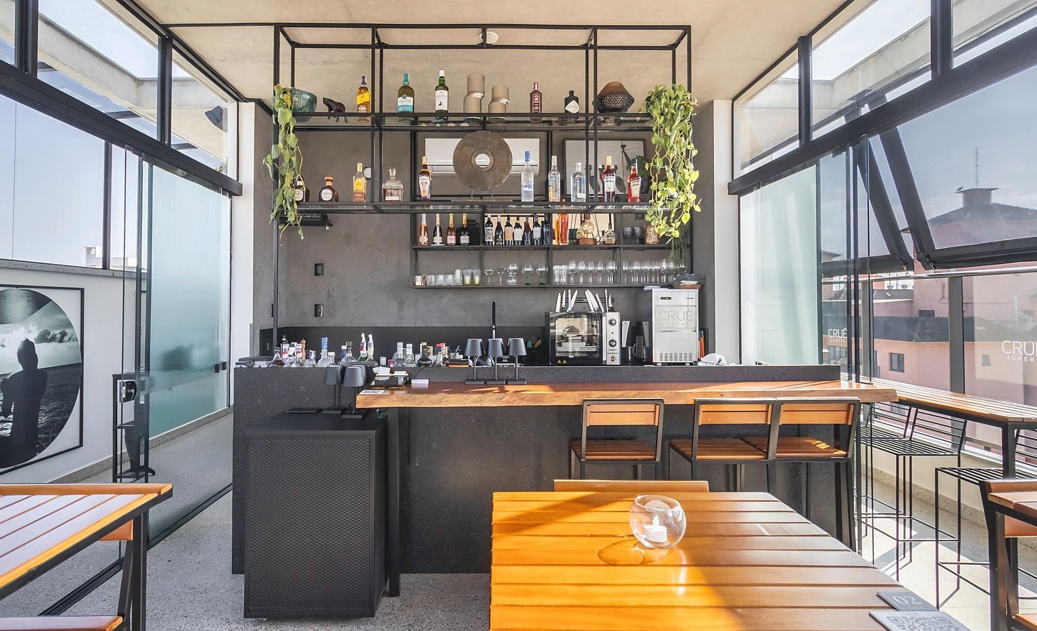 Bar (en la propiedad)