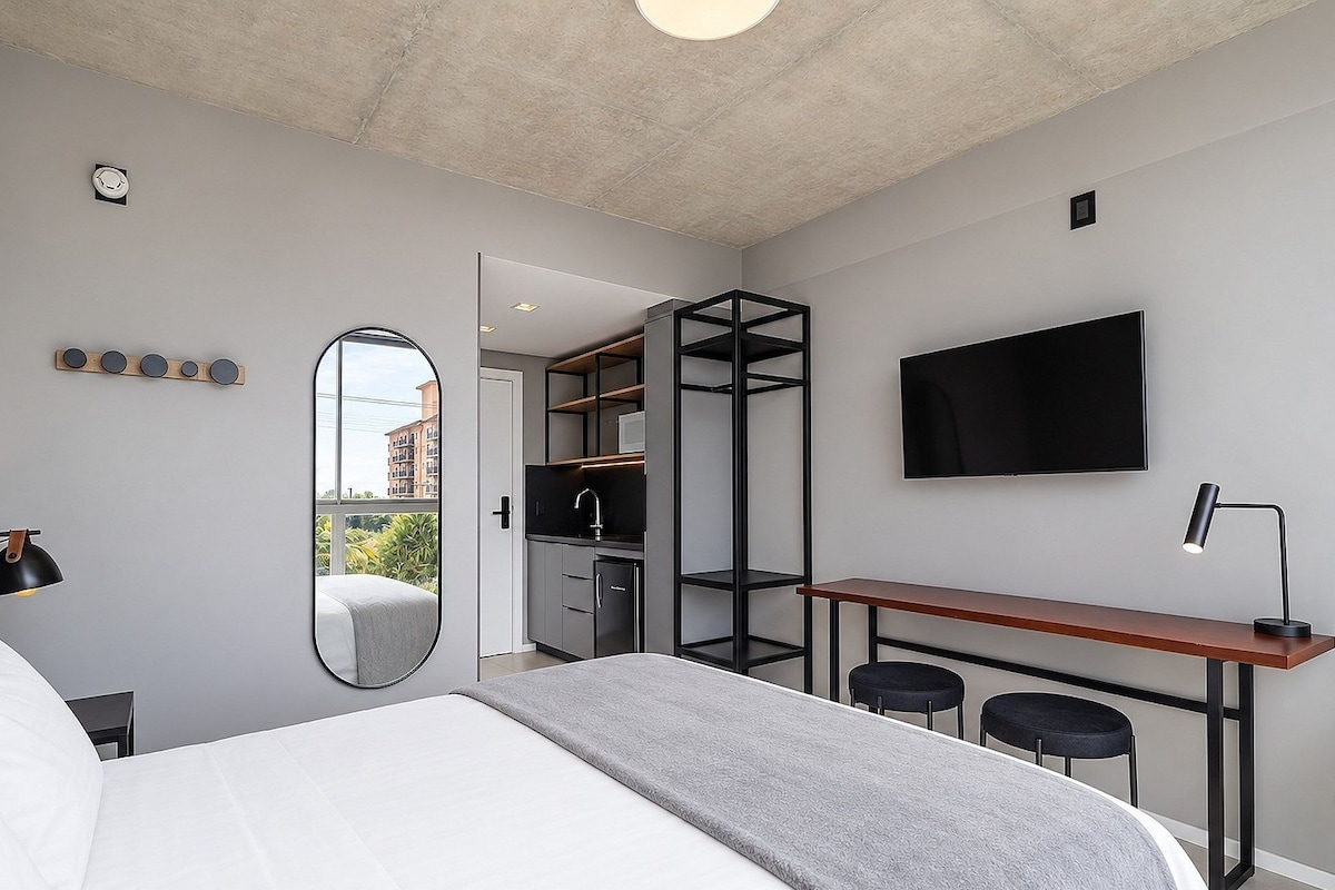 Apartment | Iron/ironing board, WiFi (free), bed sheets