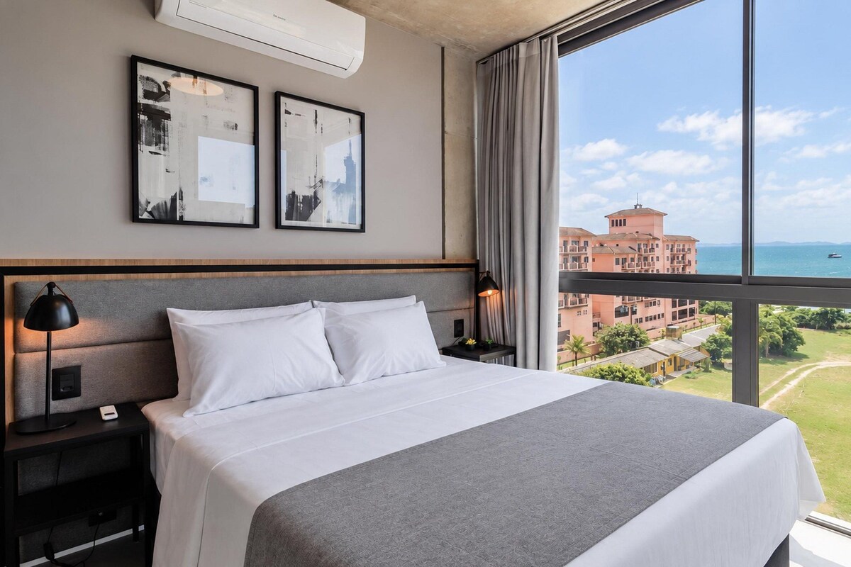 Apartment | Iron/ironing board, WiFi (free), bed sheets