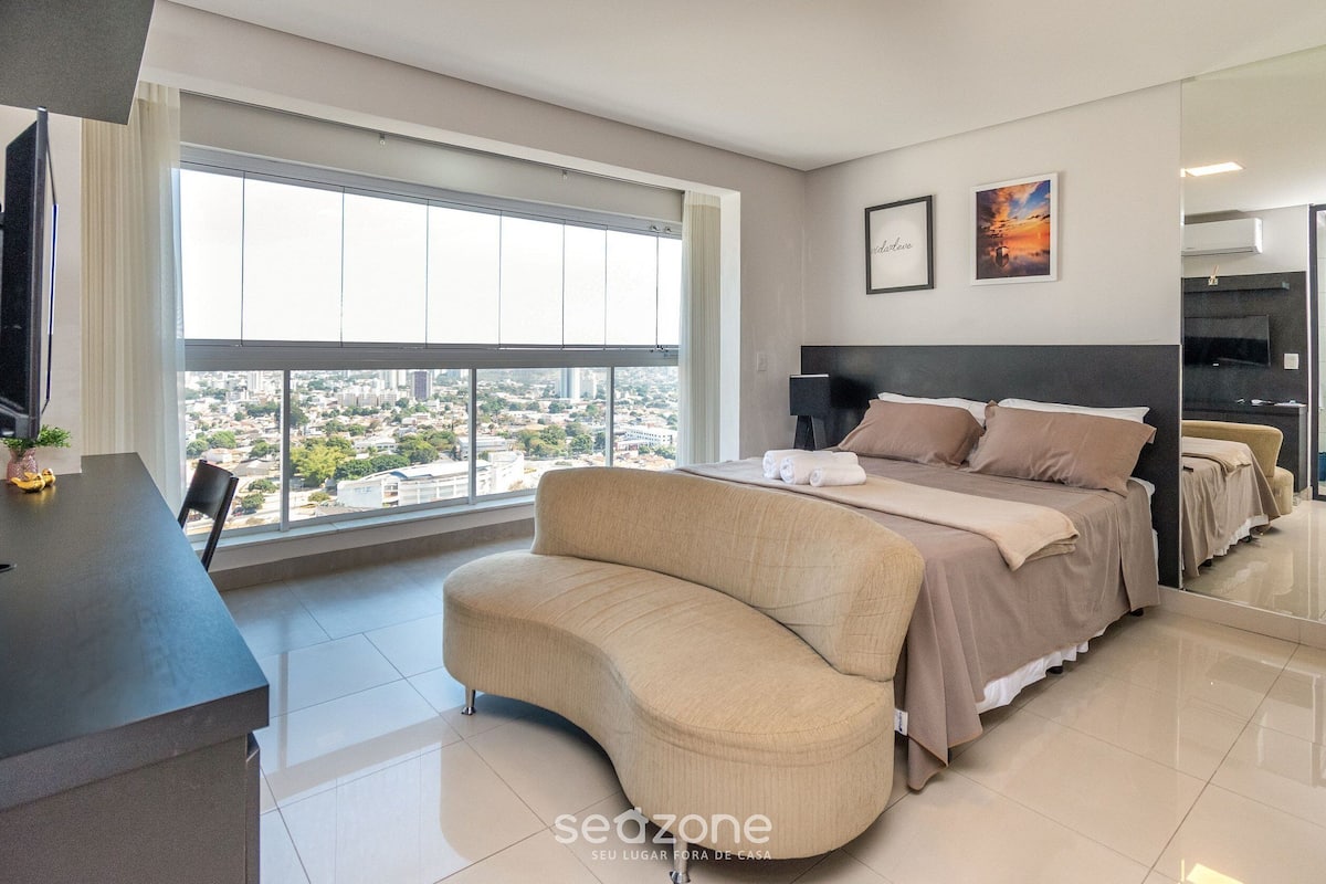 Basic Studio | 1 bedroom, laptop workspace, iron/ironing board, free WiFi